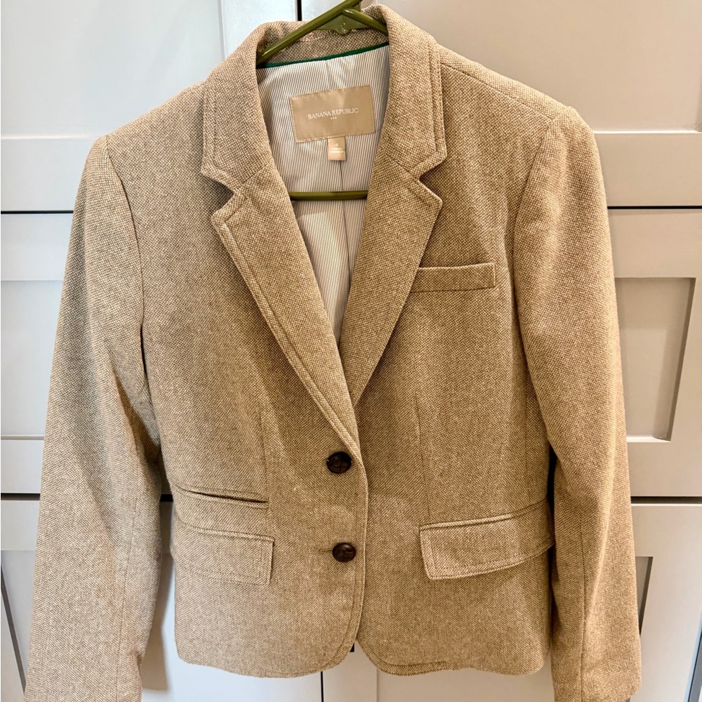 Banana Republic Women's Beige Blazer